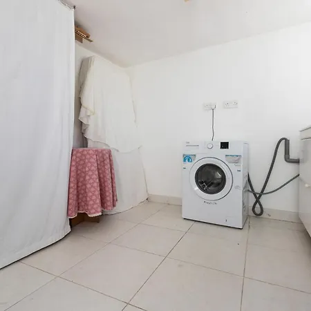 70/2- Spacious & Charming 3 Bedroom Apt In *